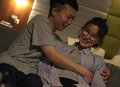 แฟนเก่าของเธอดูน่าสนใจและอยากลองอีกครั้งจริงๆ