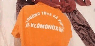 สาวร้อน Lomonoxop ไม่ครอบคลุม